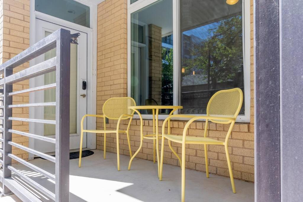 Beautiful Riverwalk Apt With Full Amenities, King Bed & Free Parking San Antonio Esterno foto